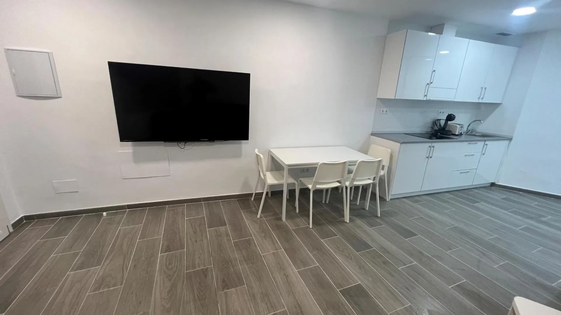 Apartamentos Beachydays Metropolis D location